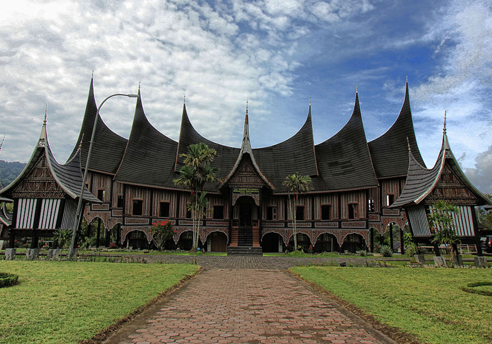 PROBLEMATIKA TENAGA KERJA MUDA DI PADANG PANJANG